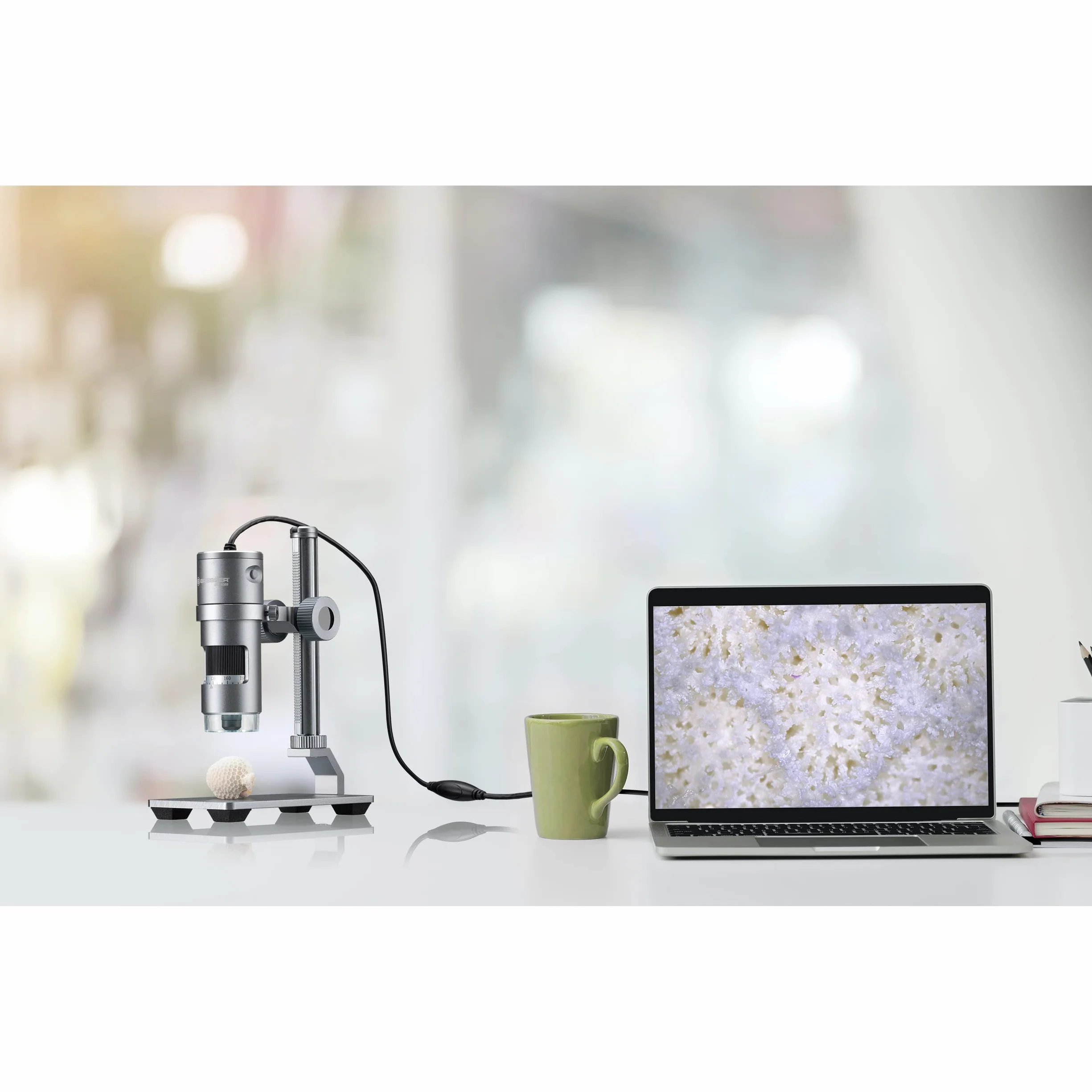 Bresser Cyfrowy mikroskop z oświetleniem pierścieniowym LED, mikroskop naświetlający DST-1028 ze złączem USB do komputerów PC, 5,1 MP