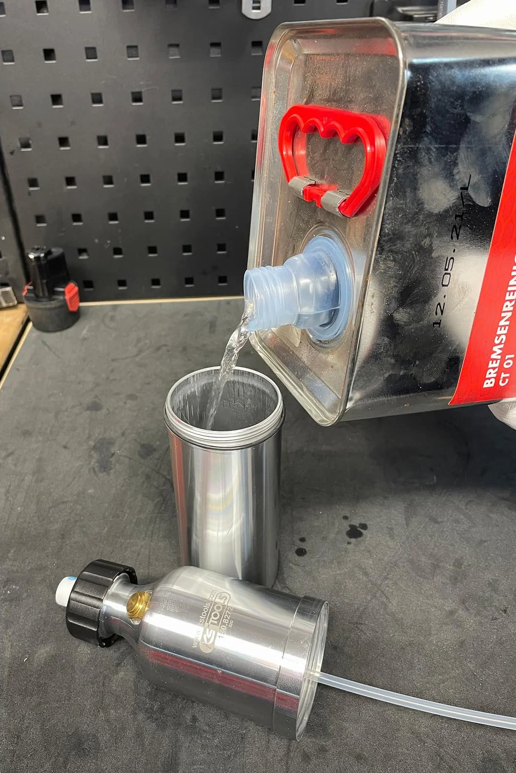 KS Tools 150.8272 butelka z rozpylaczem, 0,25 l